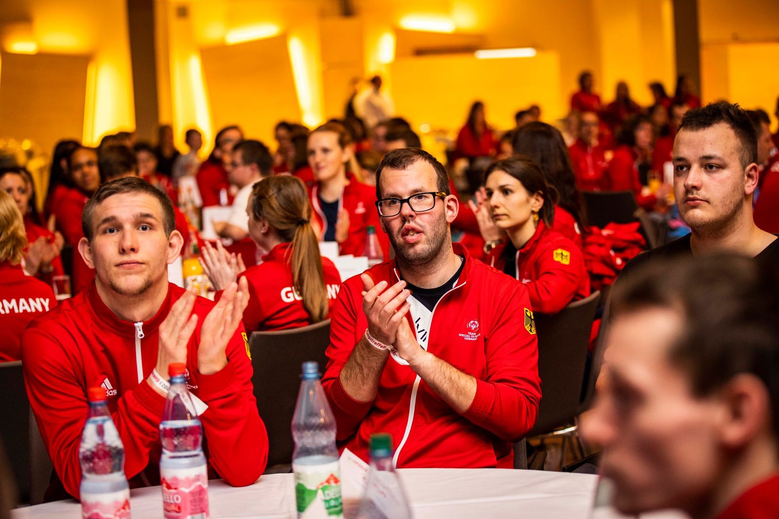 Das Team Special Olympics Deutschland wurde für die Weltspiele in Berlin eingekleidet