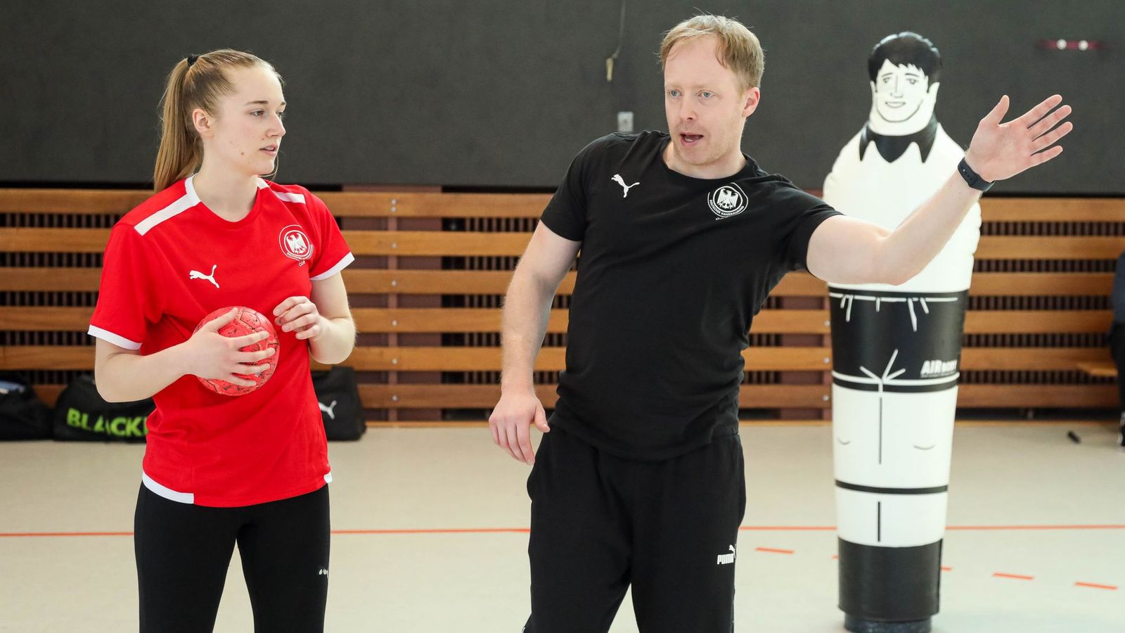 Kluberfolge als Rückenwind: DHB-Frauen greifen nach WM-Ticket