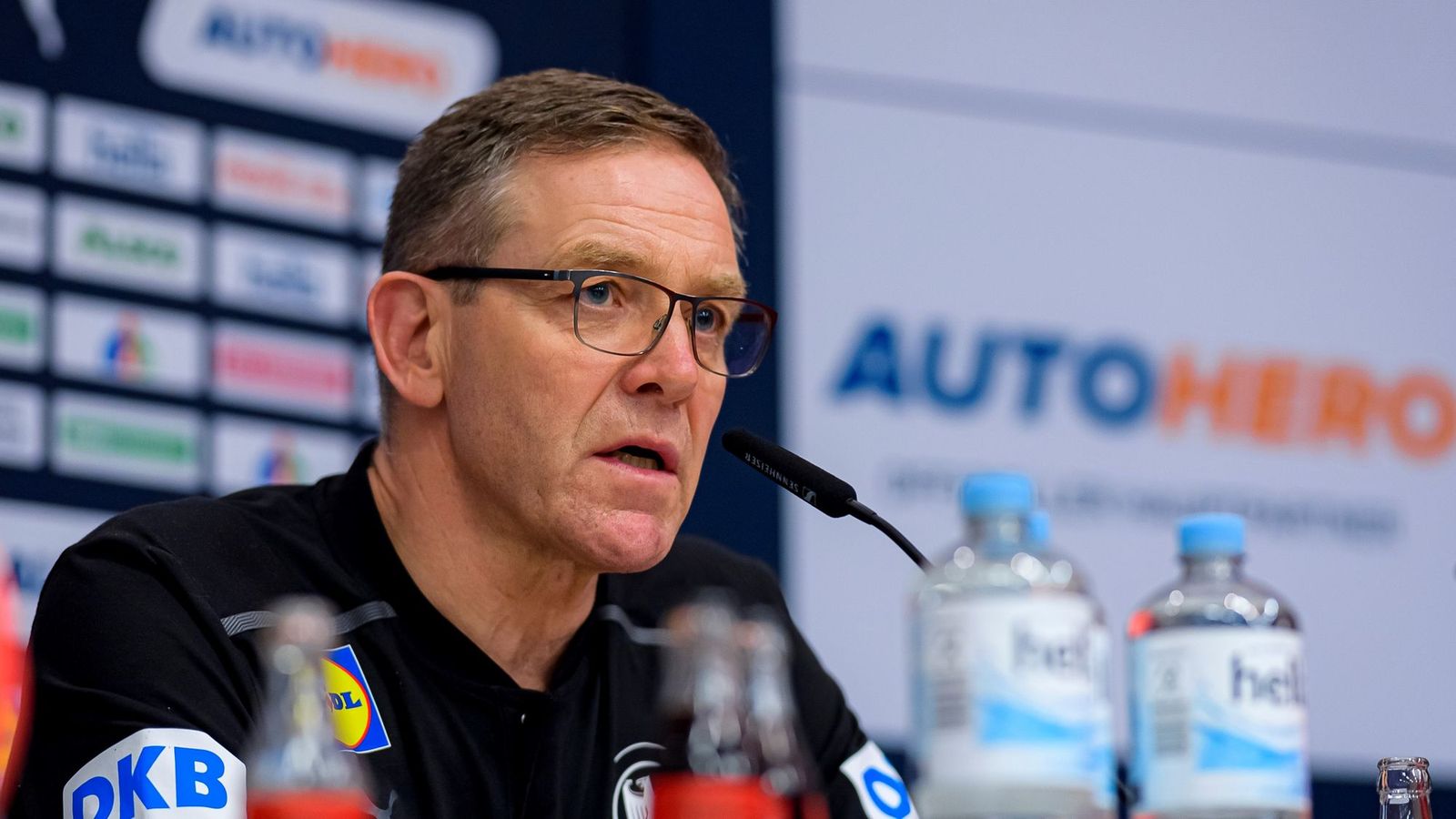 Gislason warnt Kiel vor Hamburg: "Ein sehr gefährliches Spiel"