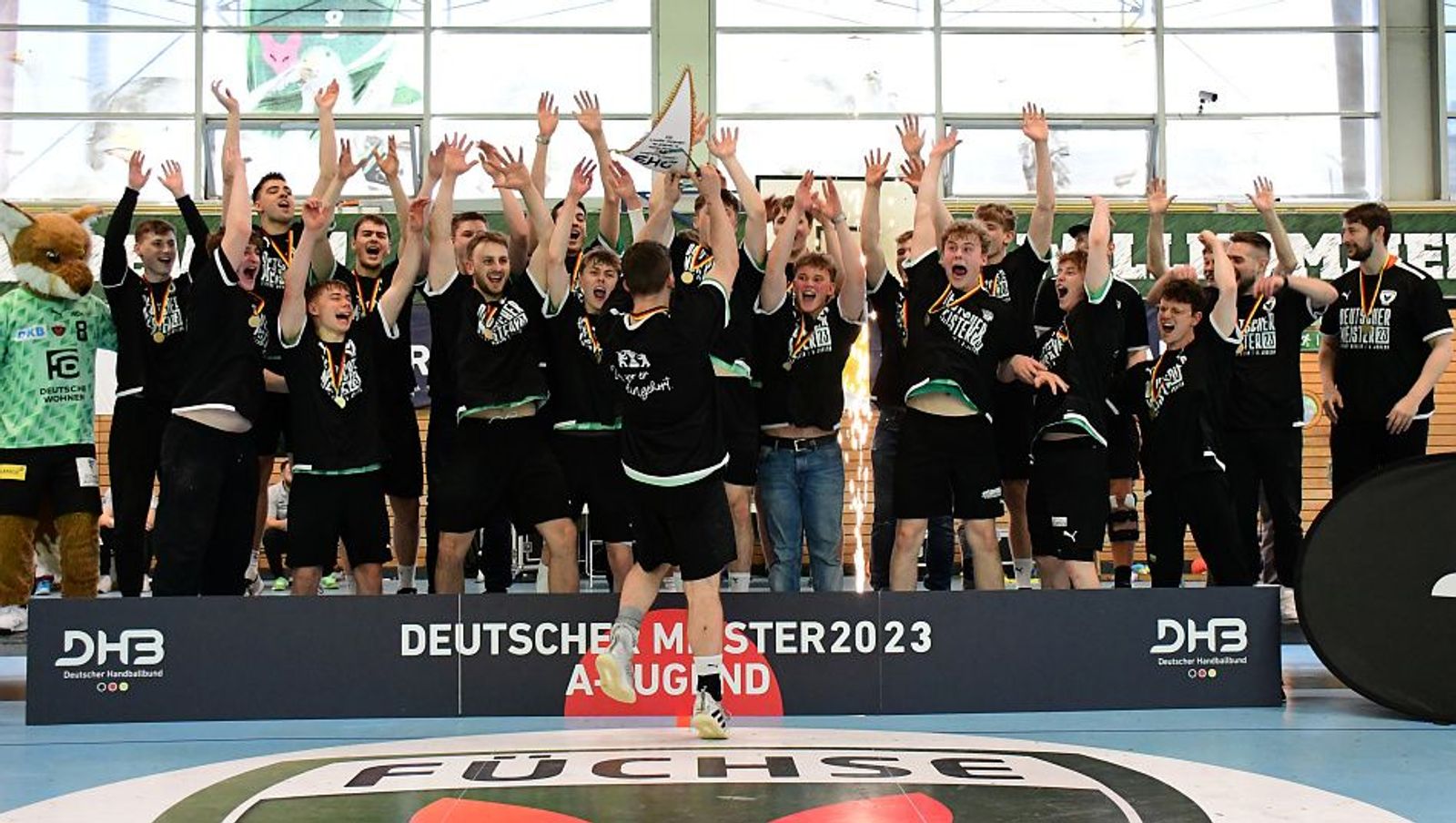 Füchse machen das halbe Dutzend voll