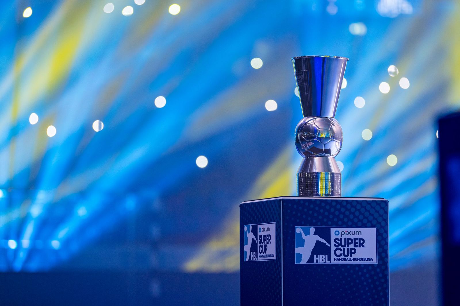 Kracher-Partie beim Pixum Super Cup 2023