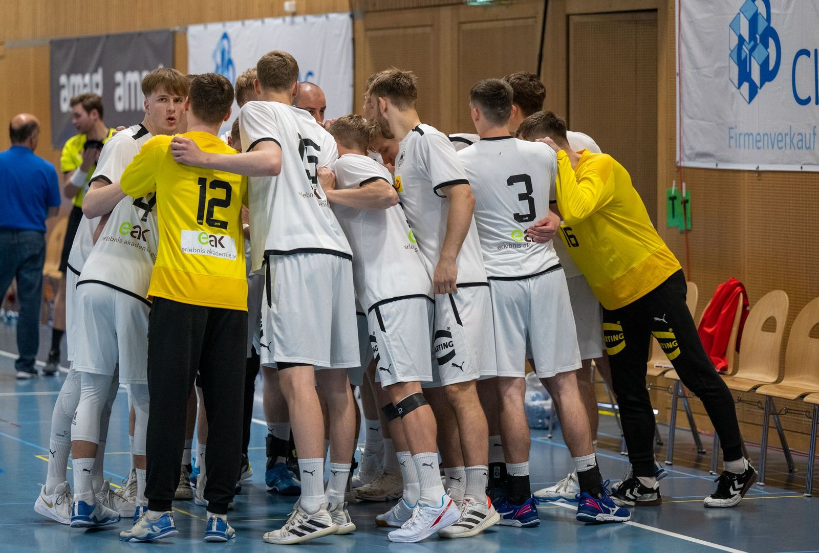 U19 feiert Kantersieg gegen Montenegro