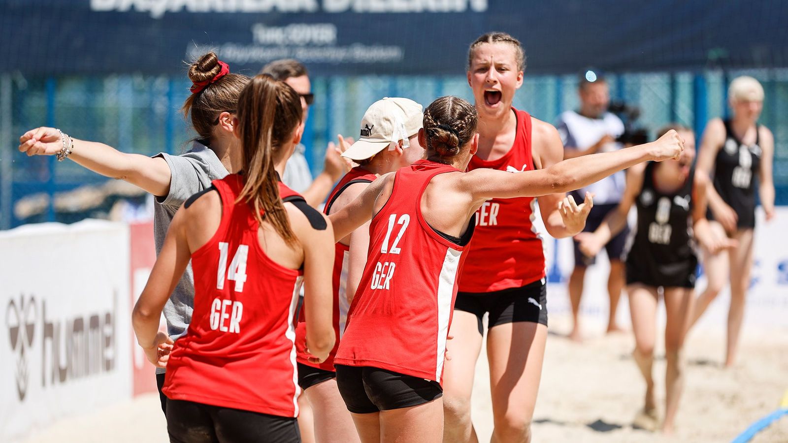 Drei Siege – perfekter Tag für den DHB-Nachwuchs