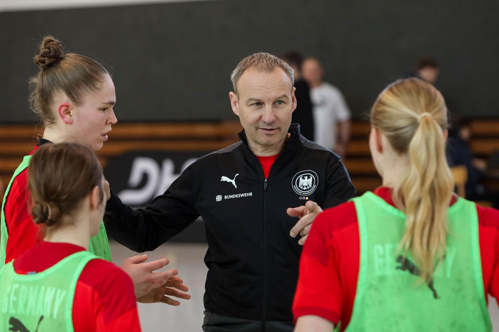 U19w: Standortbestimmung in Paris