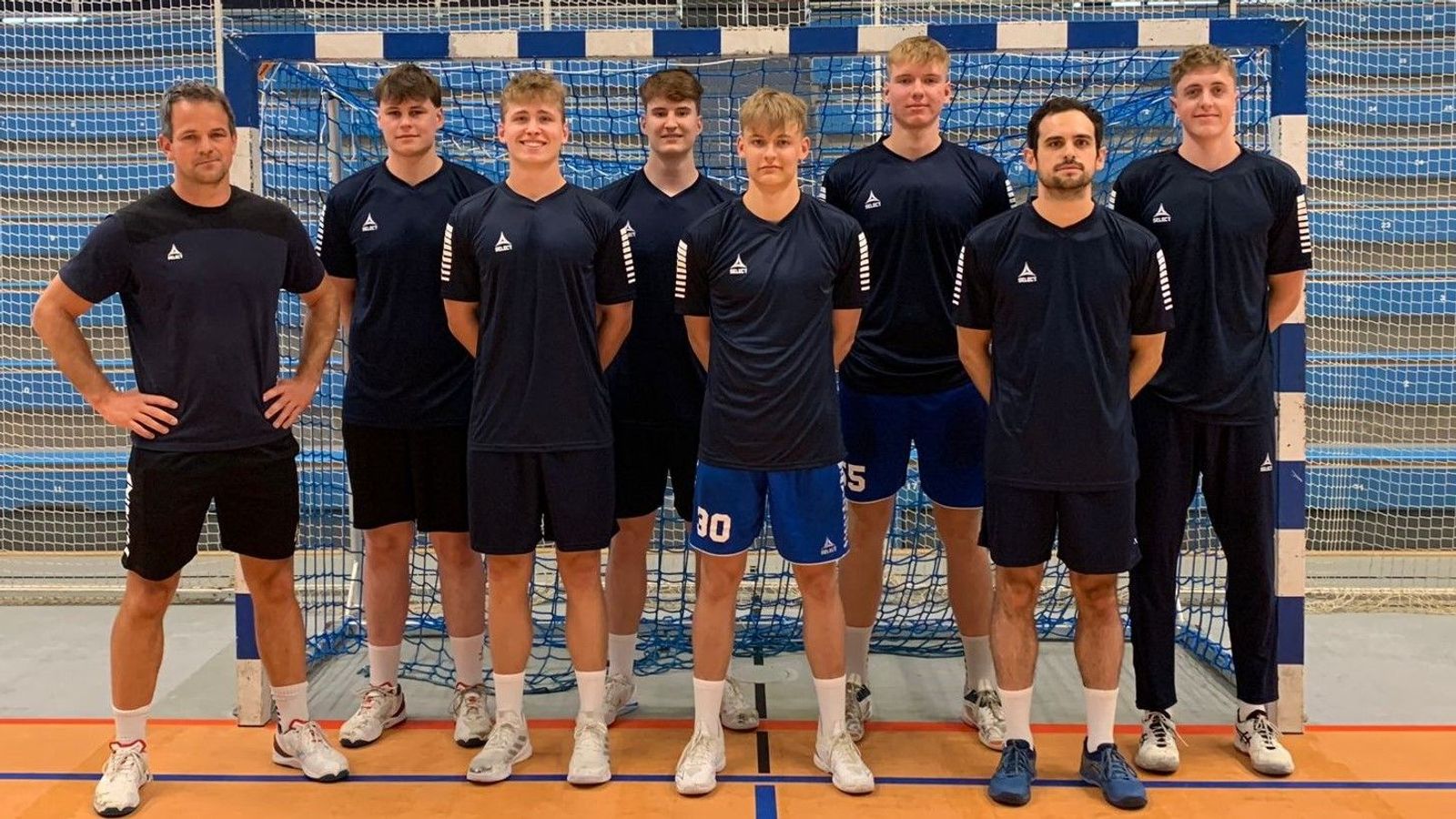 Wiesel sind in die Vorbereitung gestartet