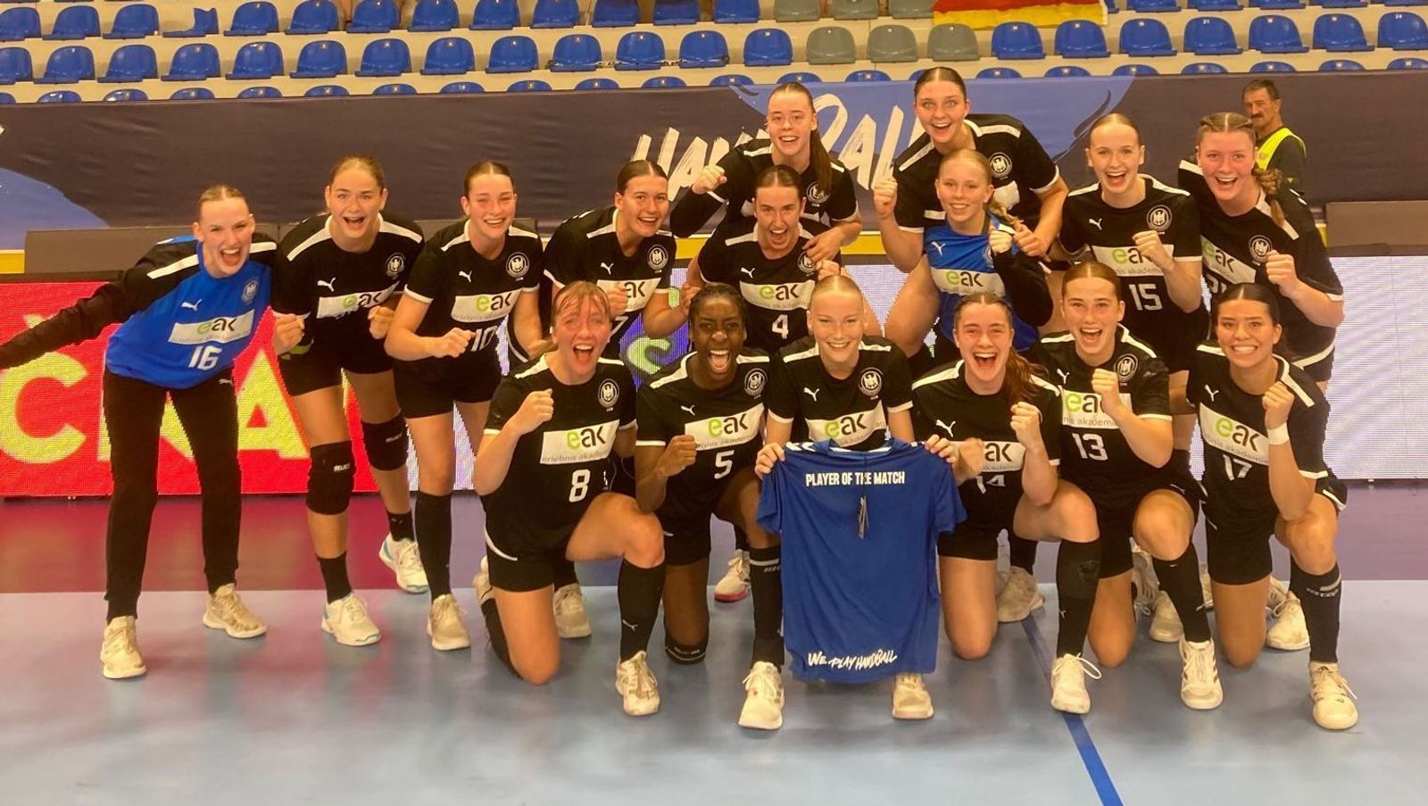 Offensivfeuerwerk zum Auftakt