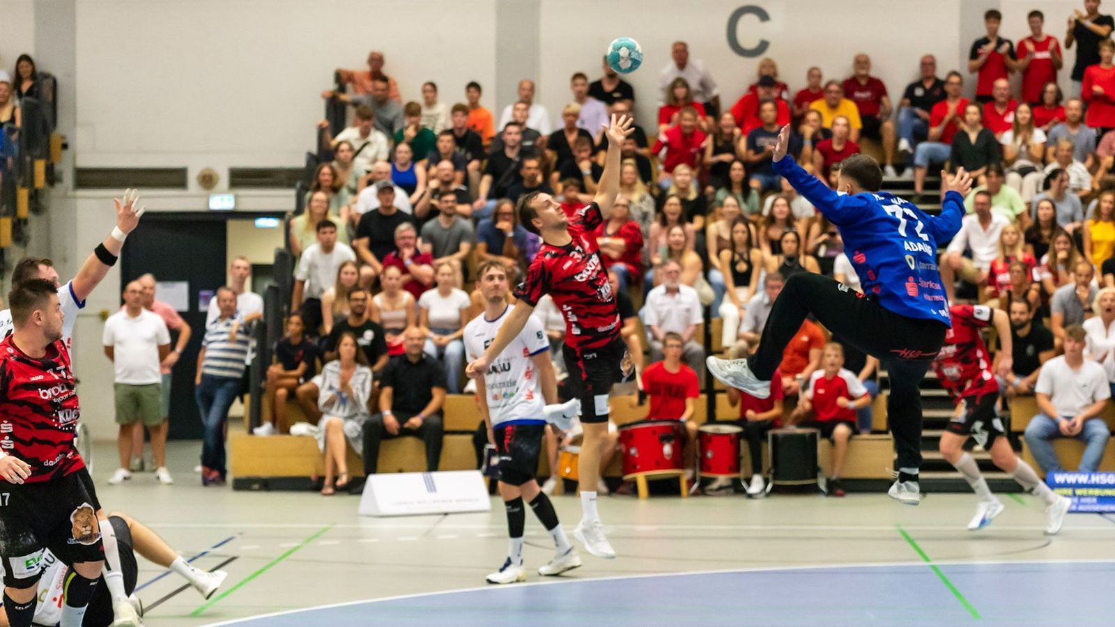 Derbysiege für Bergische Panther und die Baggerseepiraten