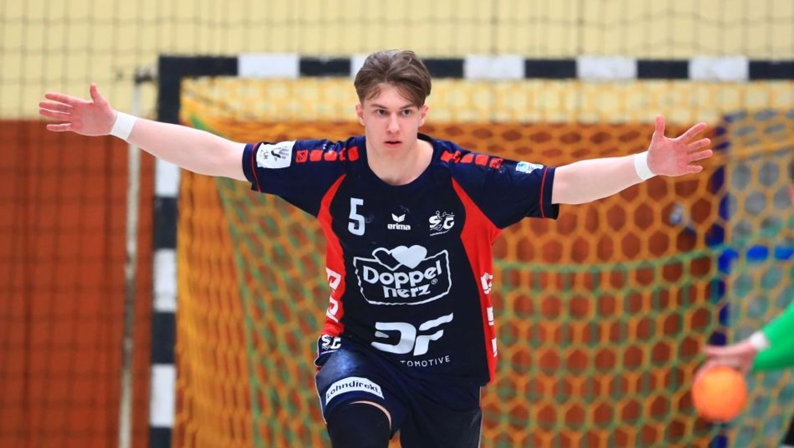 Erste Standortbestimmung für Magdeburg und Flensburg