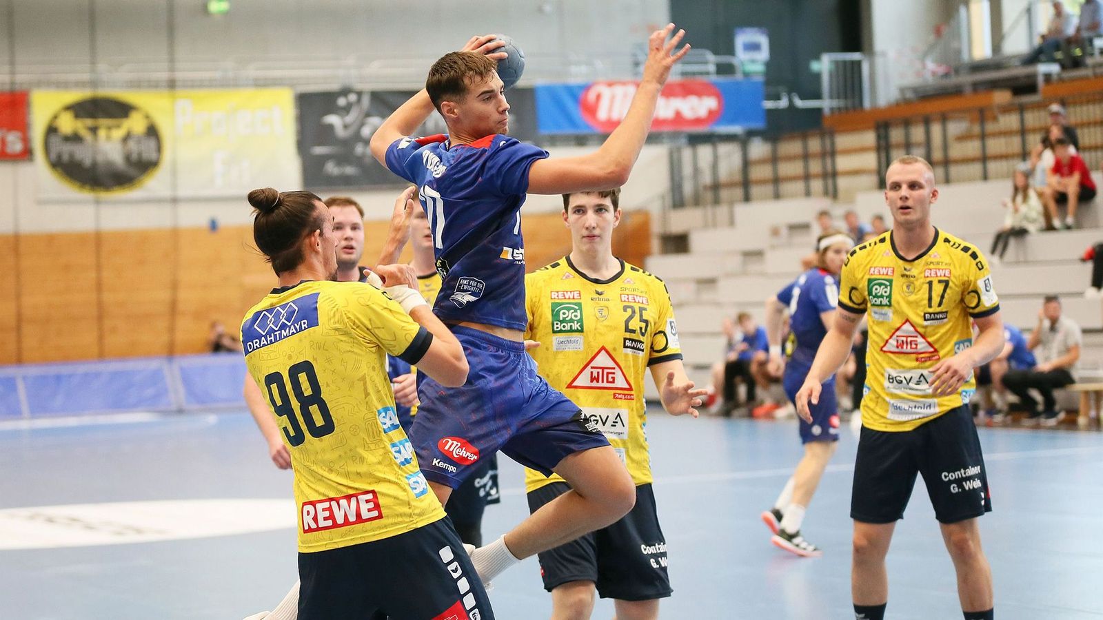 Derbyzeit in Fürstenfeldbruck und Konstanz