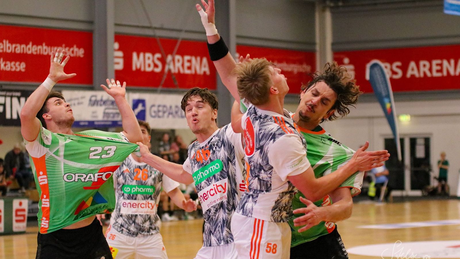 Rostock beweist „Coolness“ und dreht Duell mit Braunschweig