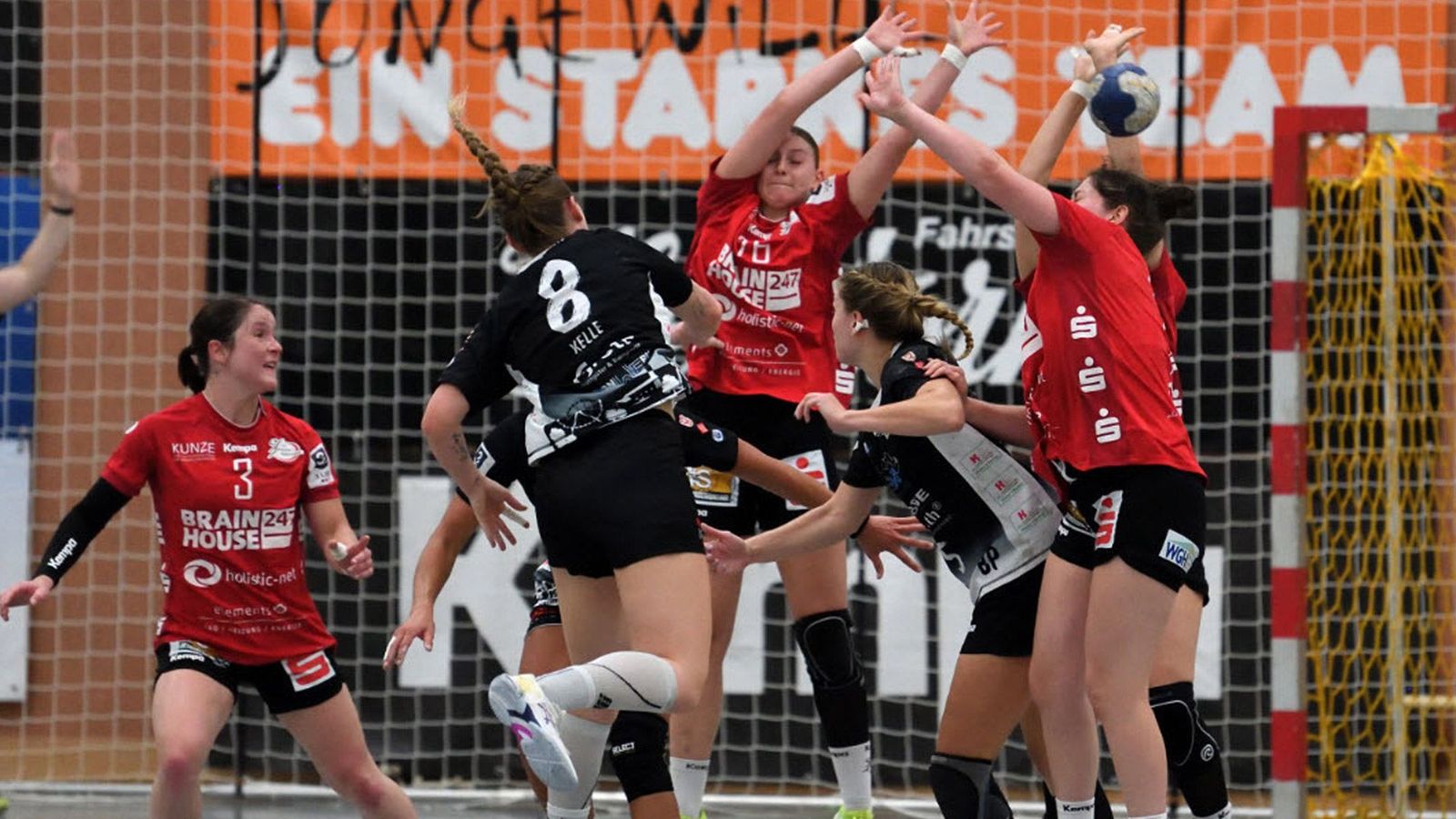 Nordderby um Spitzenposition, Underdogs im Süd-Westen gefordert