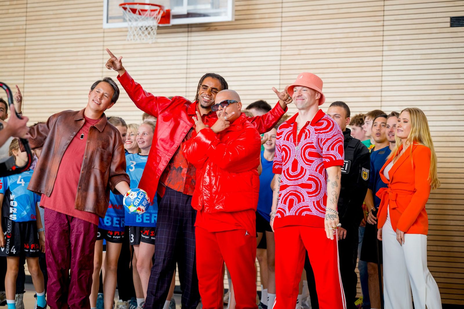 Culcha Candela x DHB - Celebration (offizieller Song zur EHF EURO 2024)