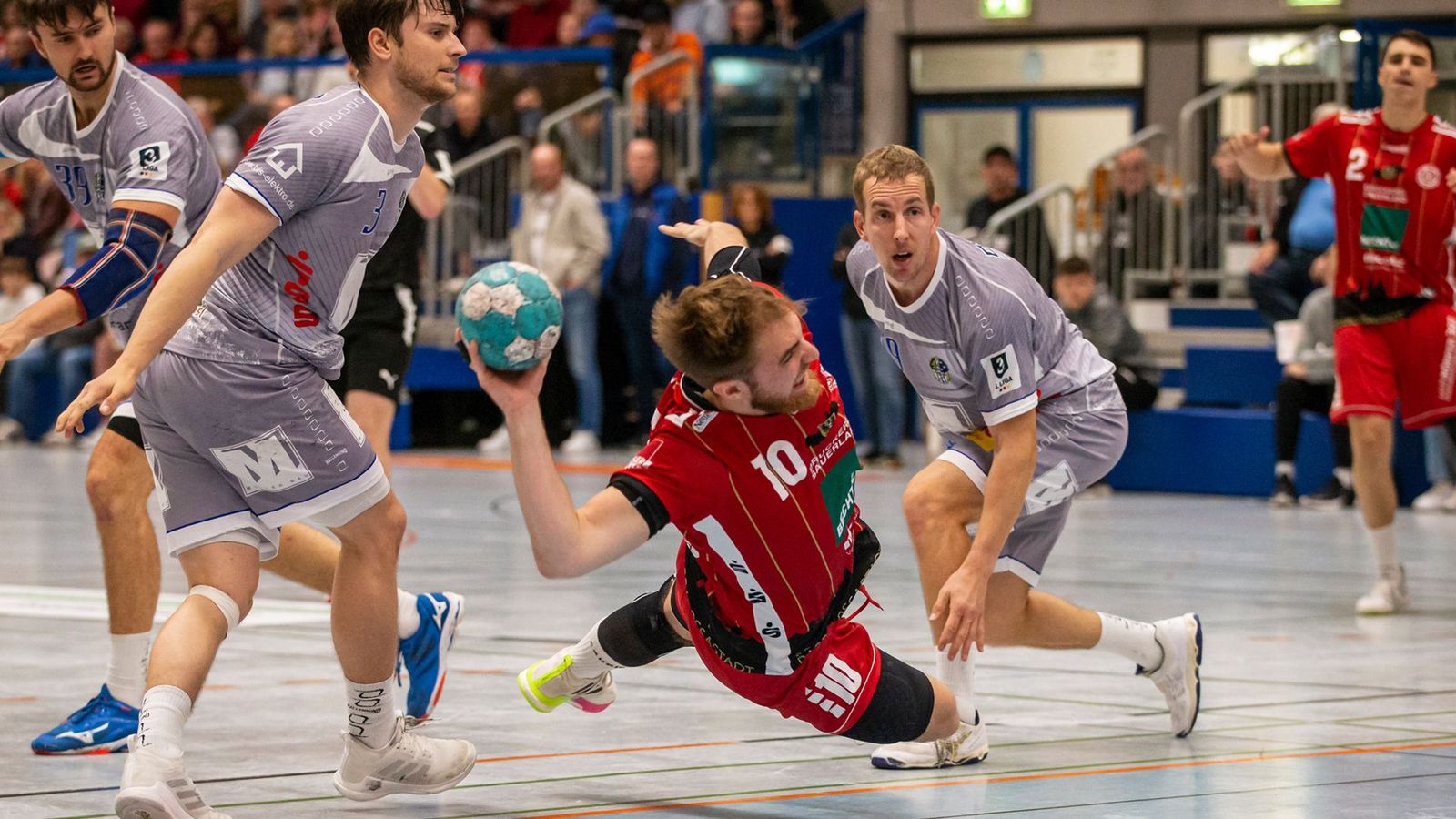 Gelnhauser Blick geht nach unten – Fehlerteufel in Dansenberg