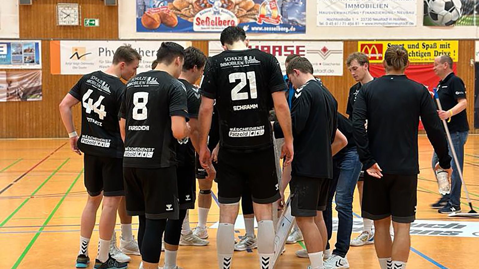 Empor Rostock festigt Spitze mit Derbysieg auf Usedom