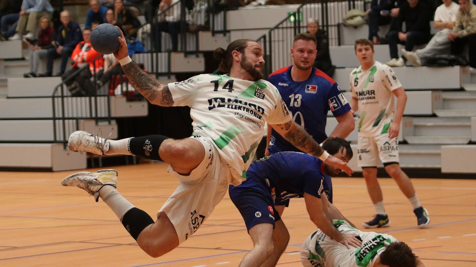 HSG Konstanz und HCOB verkürzen Rückstand auf die Spitze