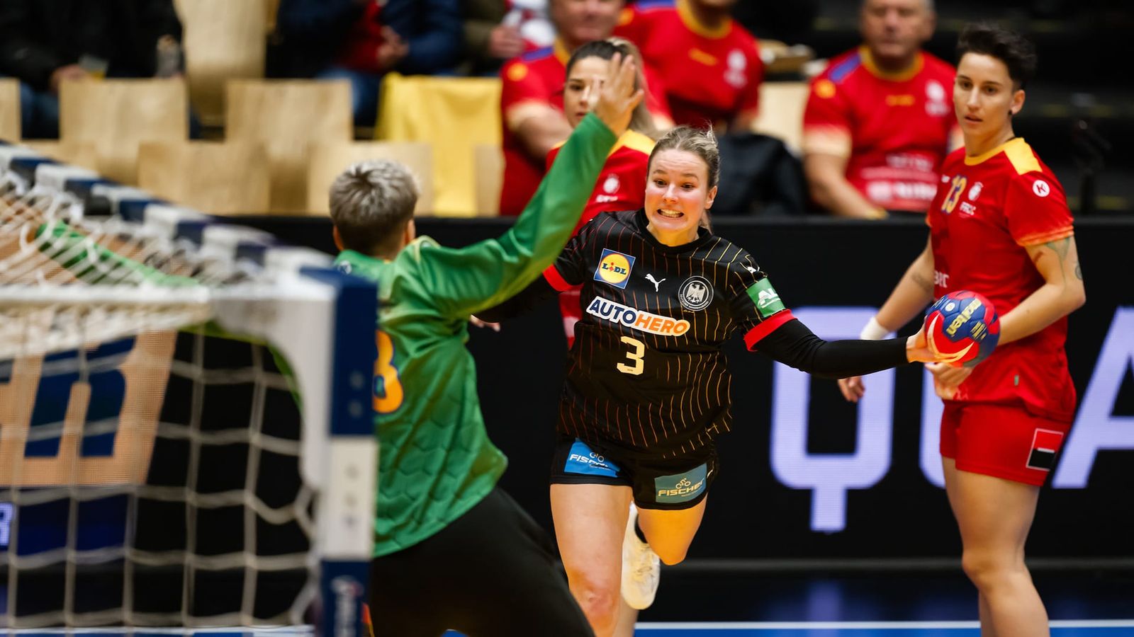 Dank Filter das Viertelfinale vor Augen: DHB-Frauen besiegen Rumänien