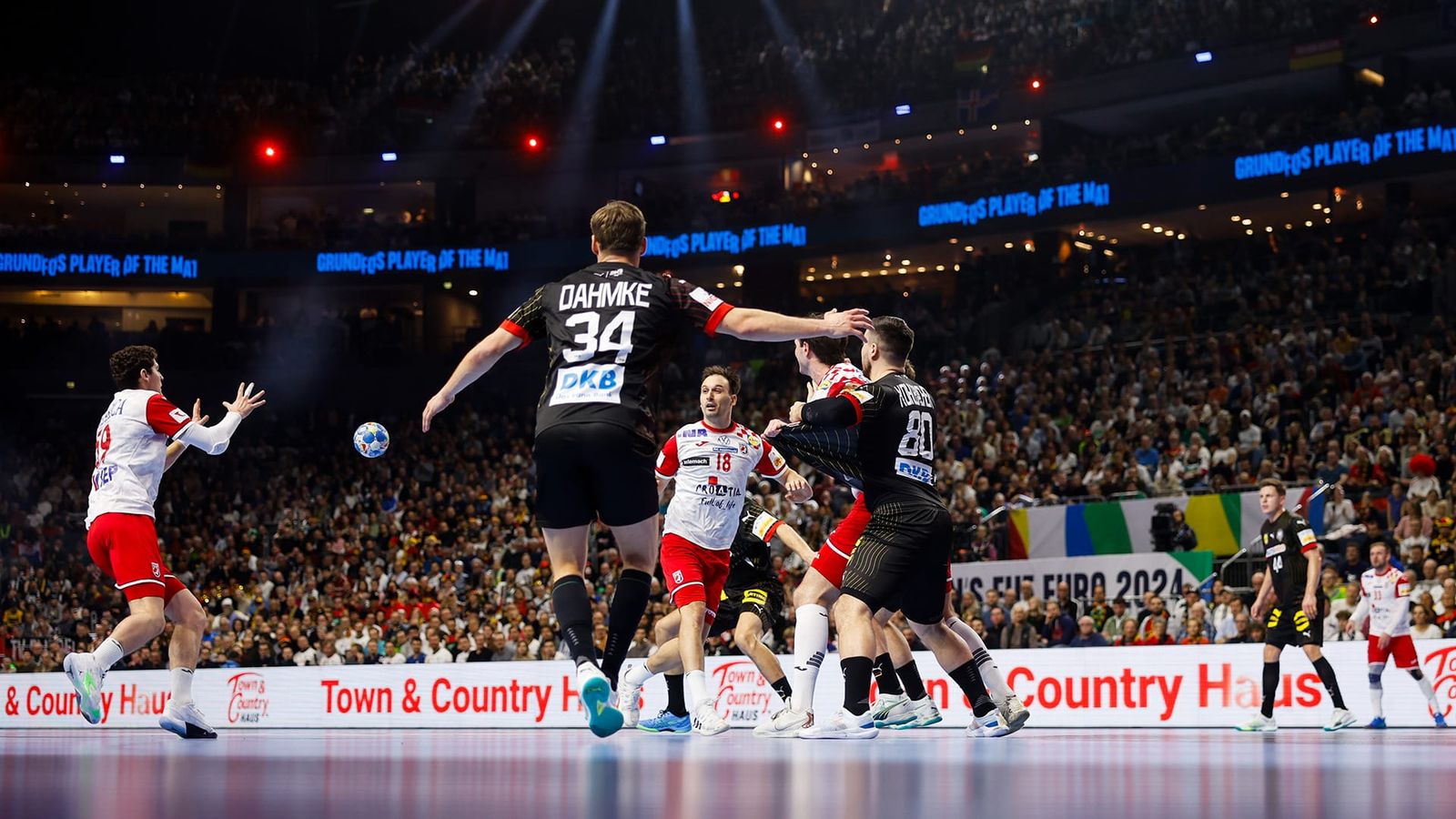 DHB-Team braucht "beste Leistung der letzten Jahrzehnte"