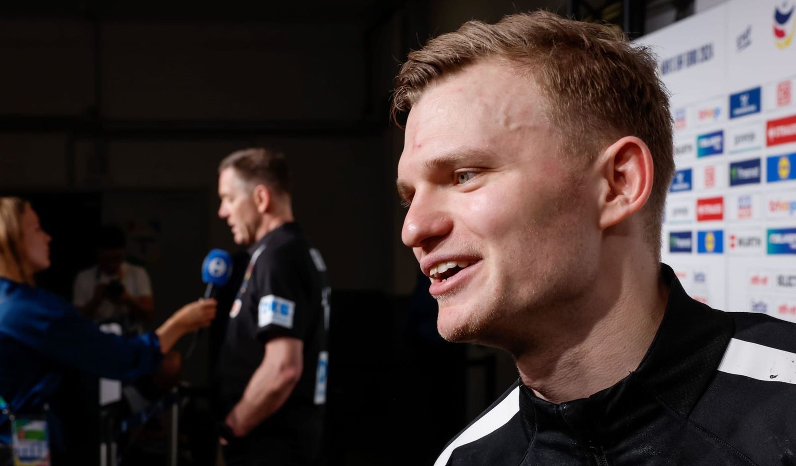 Kastening über Fan-Reaktion nach Hymnen-Panne: "Genial"