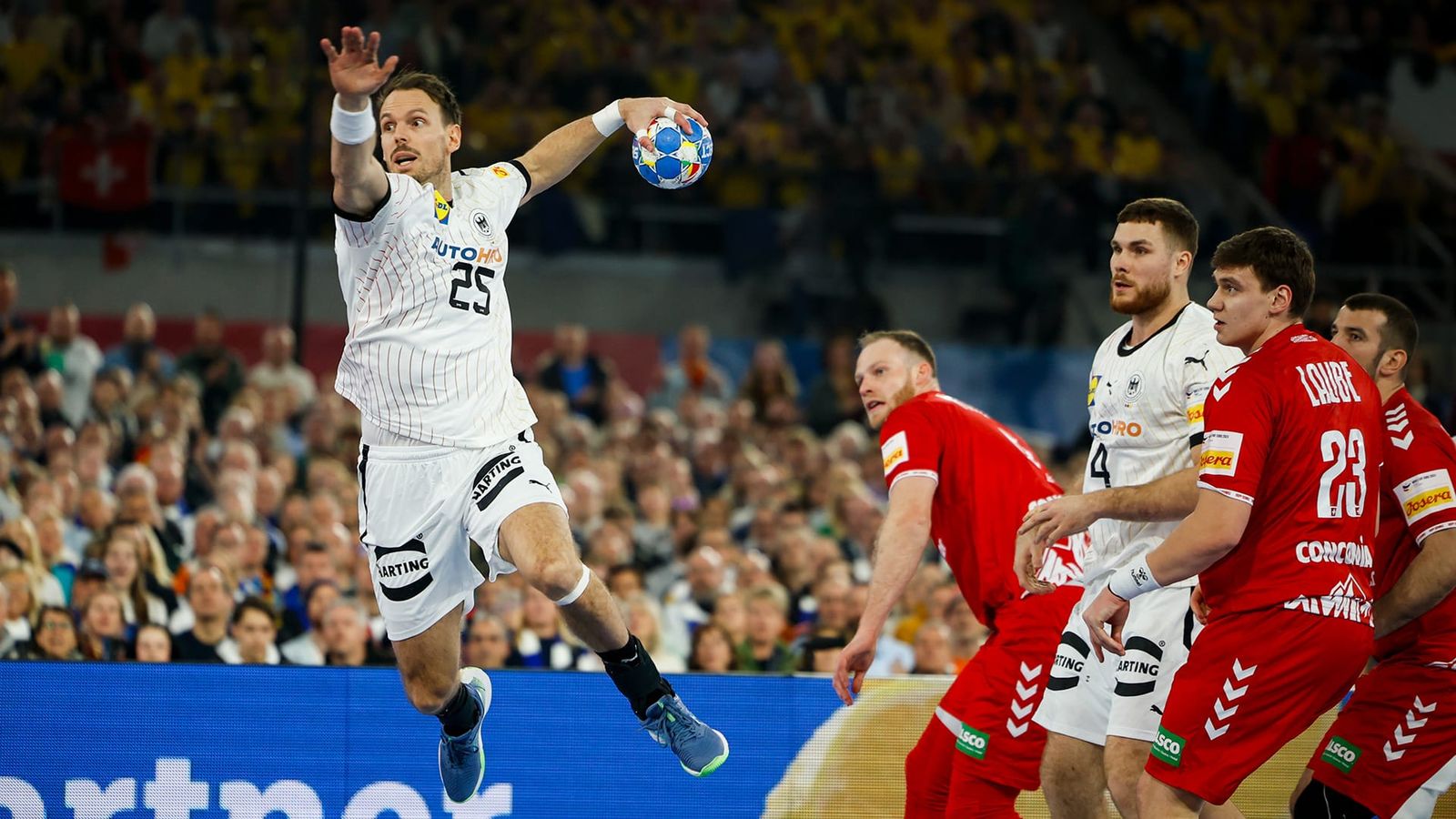 Deutschland feiert EM-Traumstart mit Weltrekord