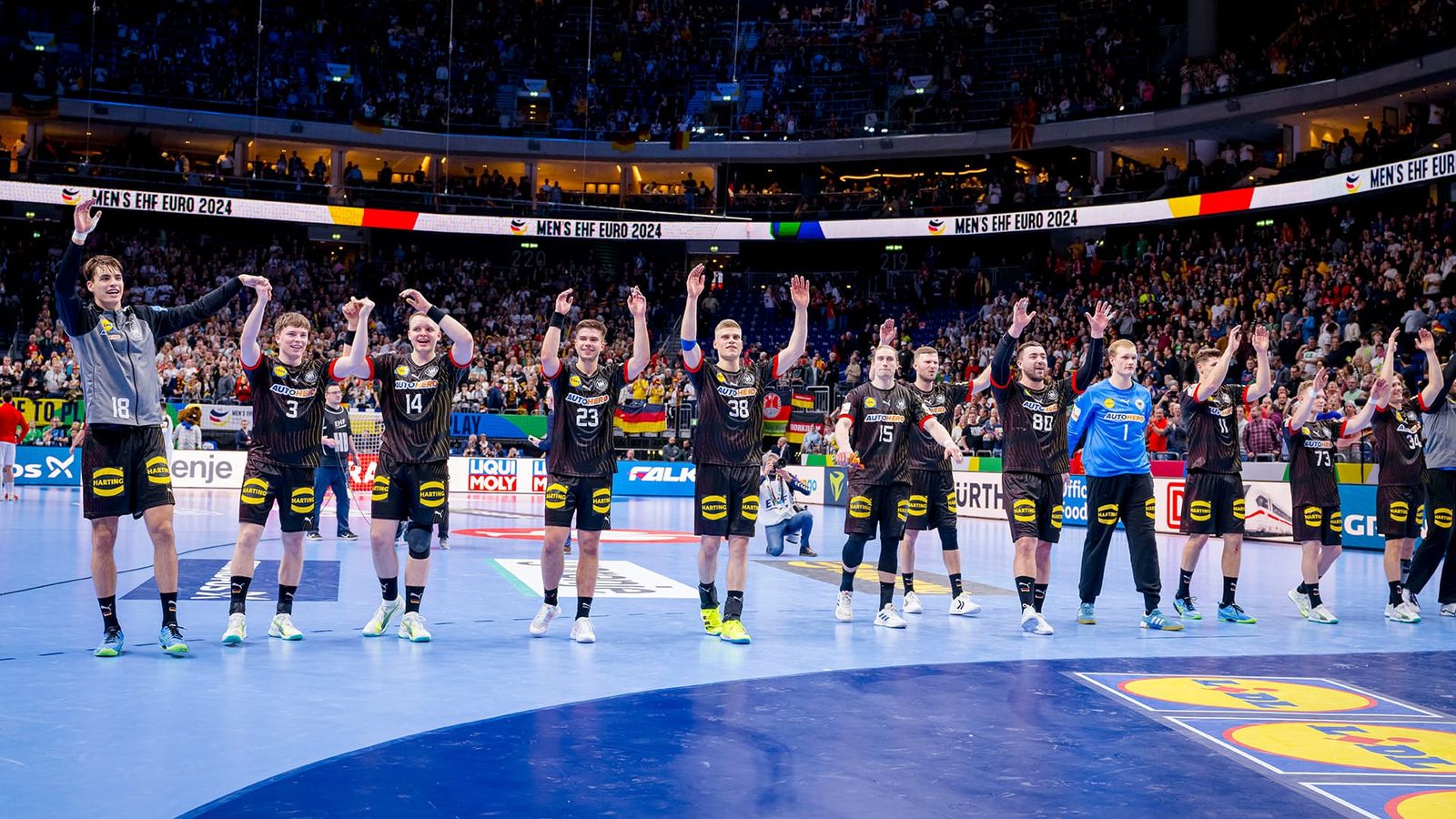 Deutsche Handballer stürmen mit zweitem Sieg in die Hauptrunde