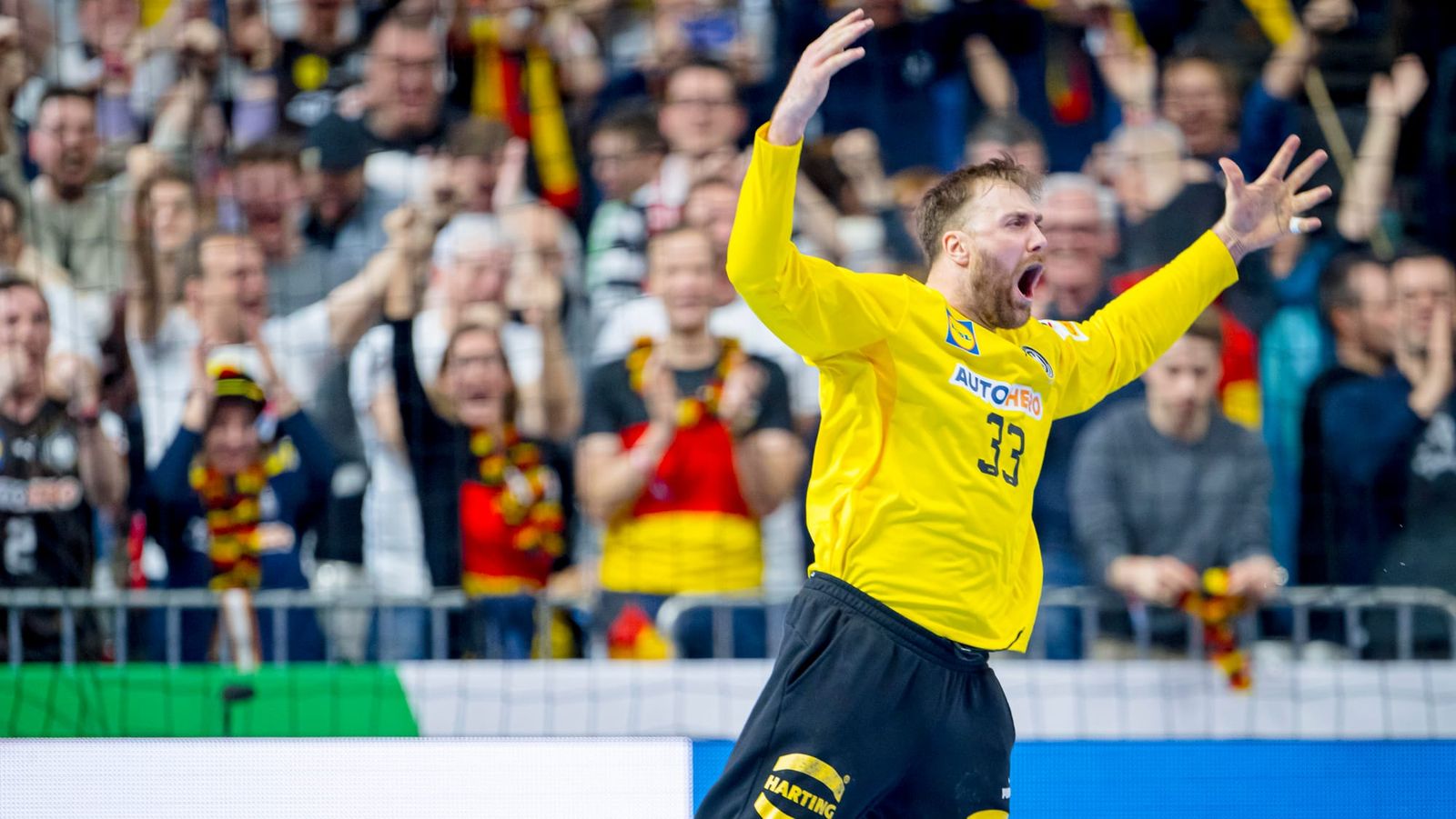 "Der beste Torhüter der Welt" - Wolff hält den Sieg gegen Island fest