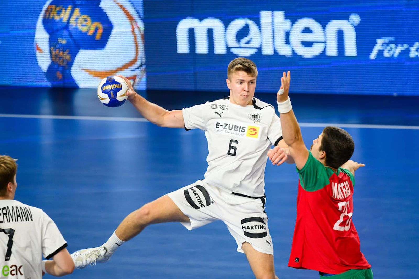 Toller Kampf der U20 gegen den Welt- und Europameister