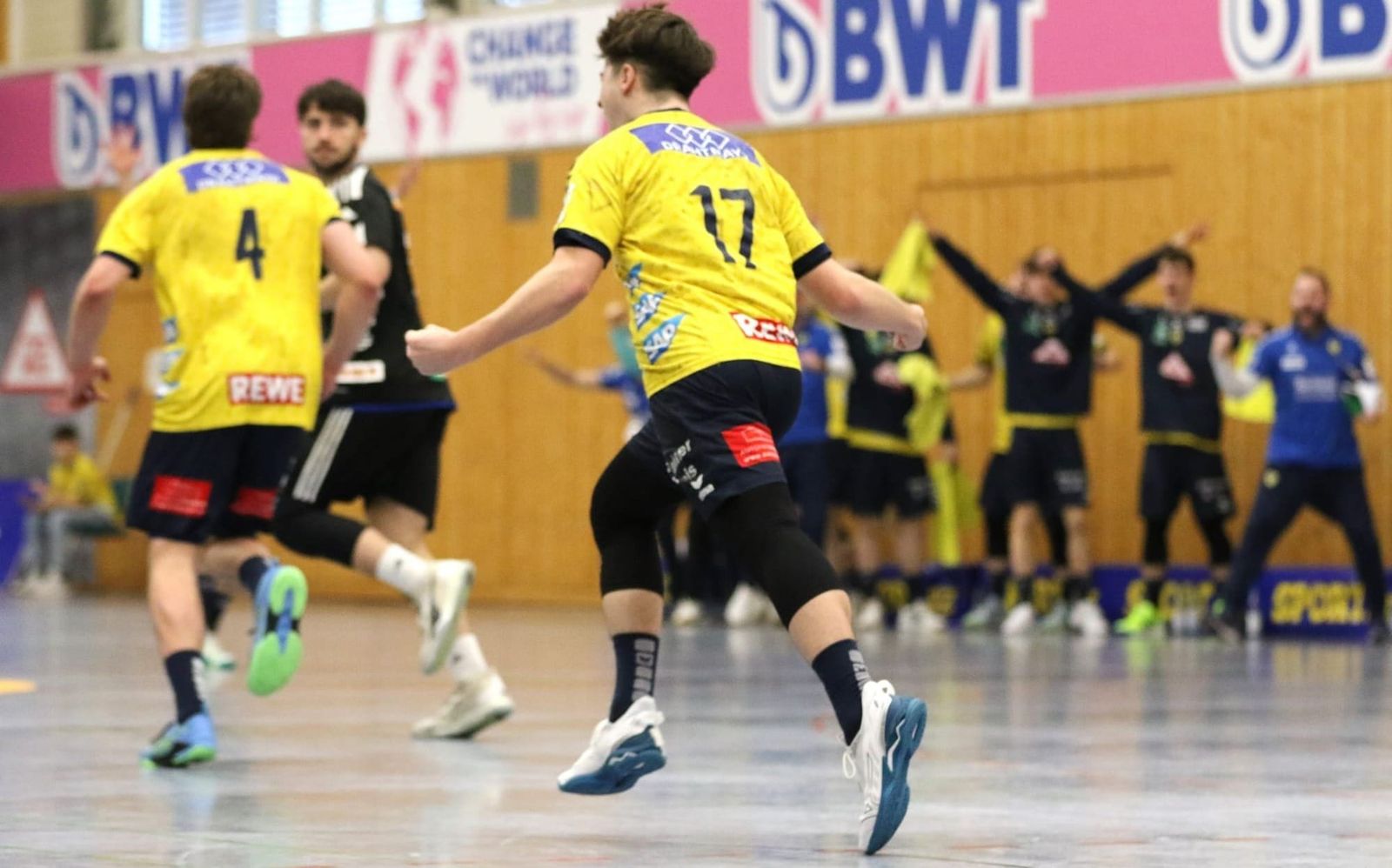 Junglöwen nehmen Revanche am HC Erlangen