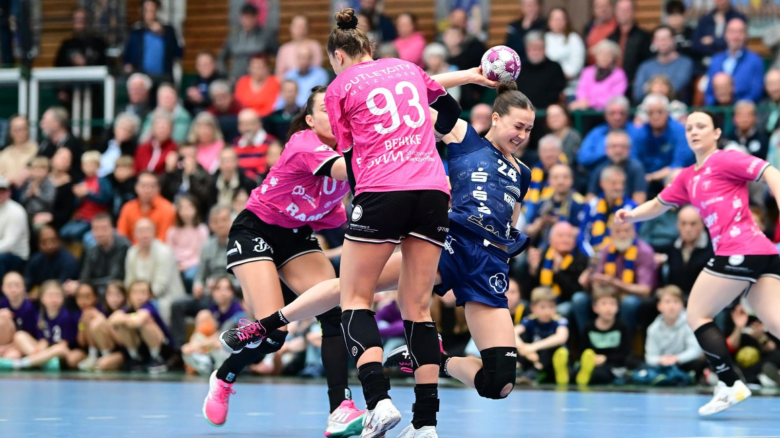 Buxtehuder SV gewinnt gegen den Pokalsieger