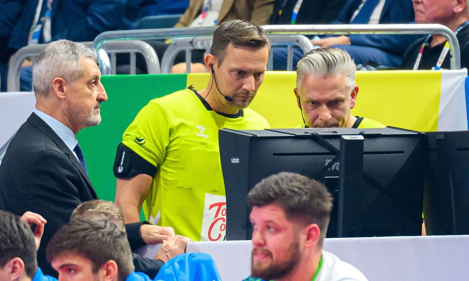 "The Final Whistle" - Schulze & Tönnies Mic'd up beim Platzierungsspiel der EM