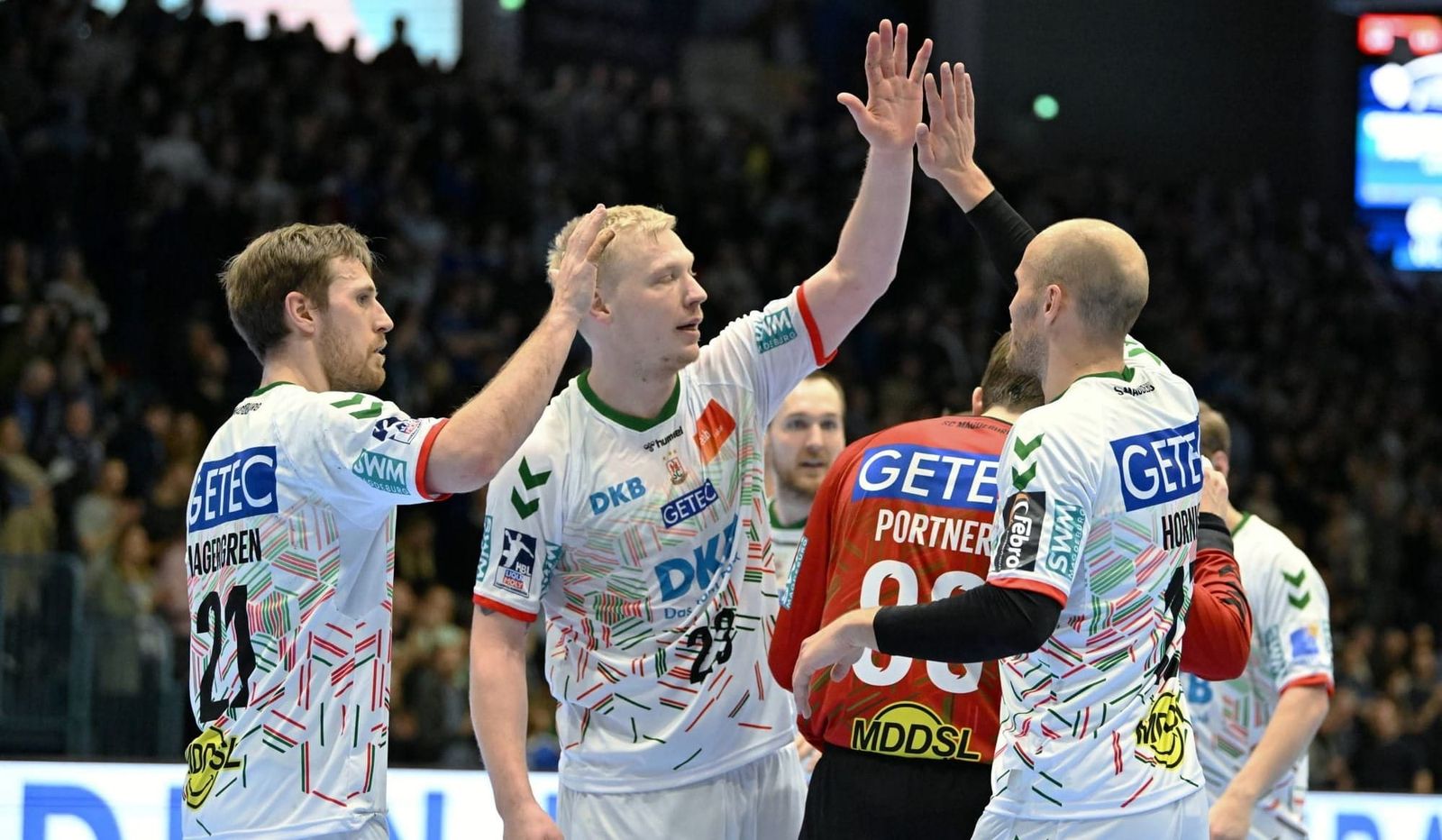 Magdeburg siegt in Gummersbach - Verfolger bleiben dran