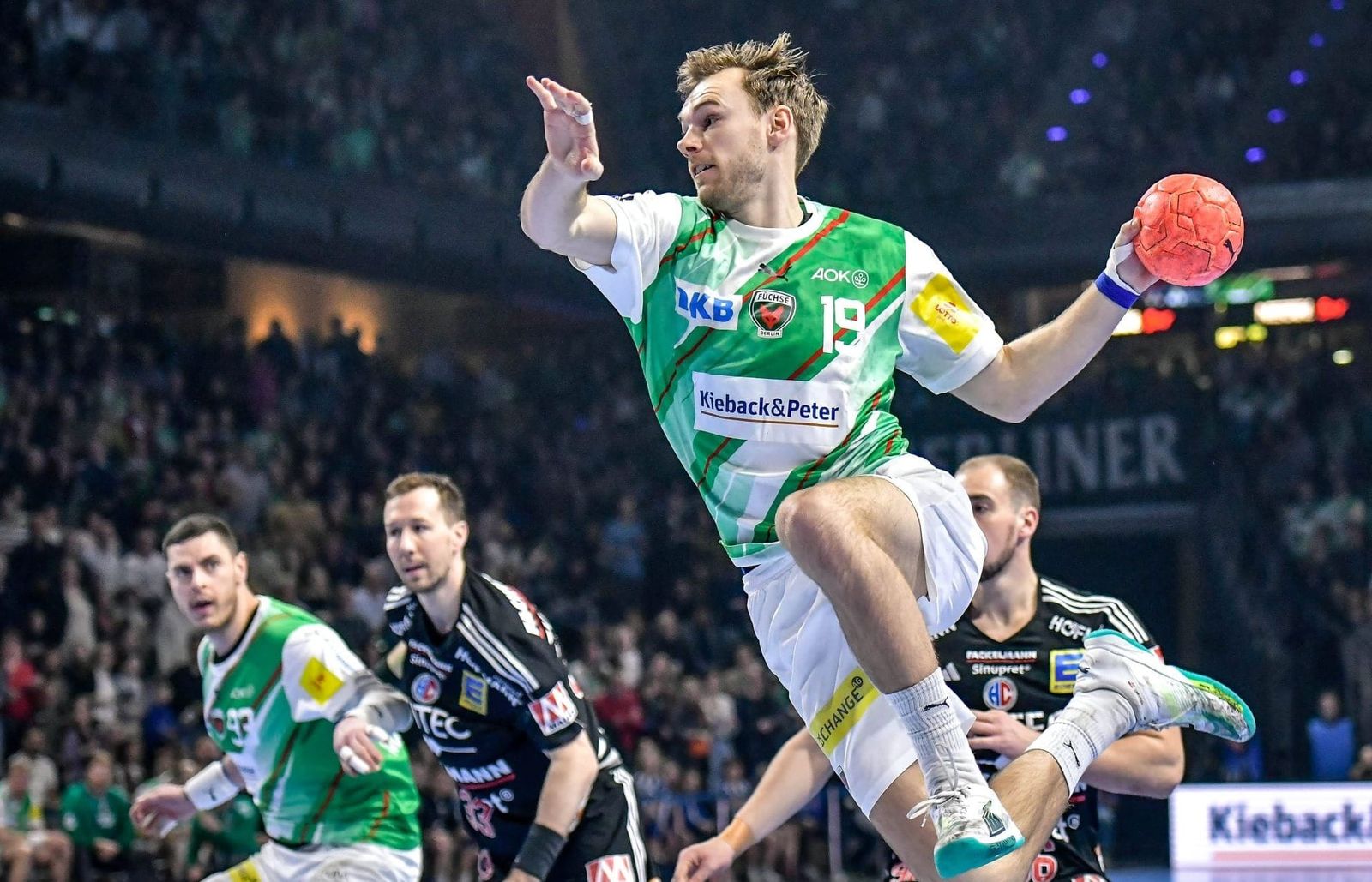 HBL-Tabellenführer Berlin zurück in der Erfolgsspur