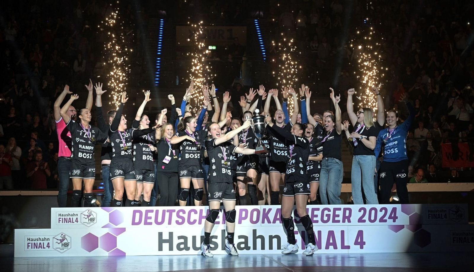 TuS Metzingen feiert historischen ersten Sieg beim Haushahn Final4