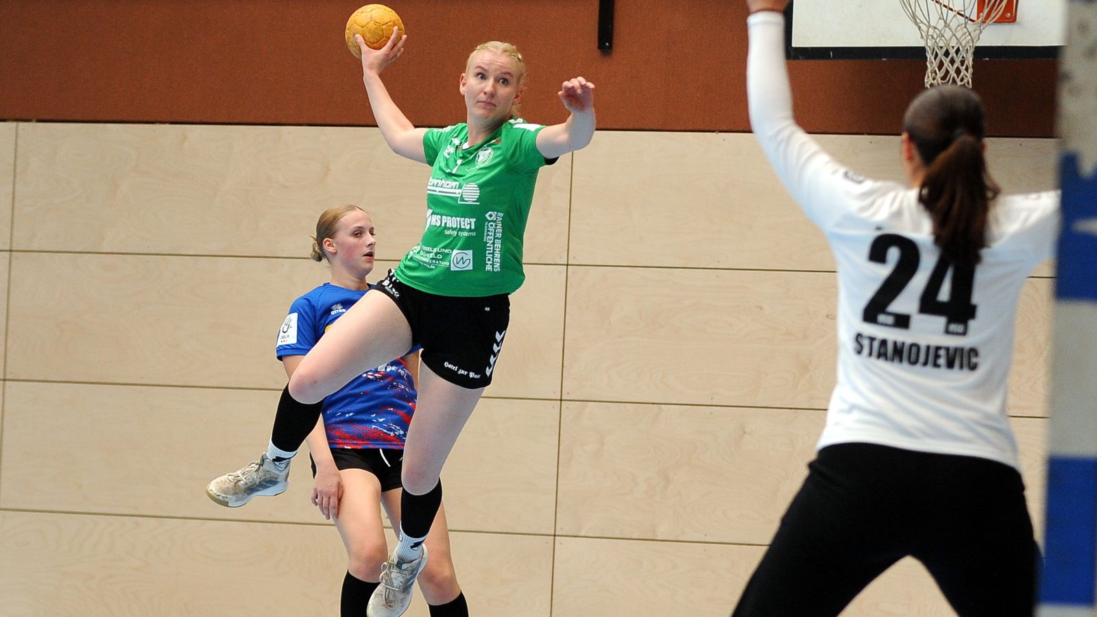 Garrel, Pfeffersport, Würm-Mitte und Juniorelfen kämpfen um Ligaverbleib