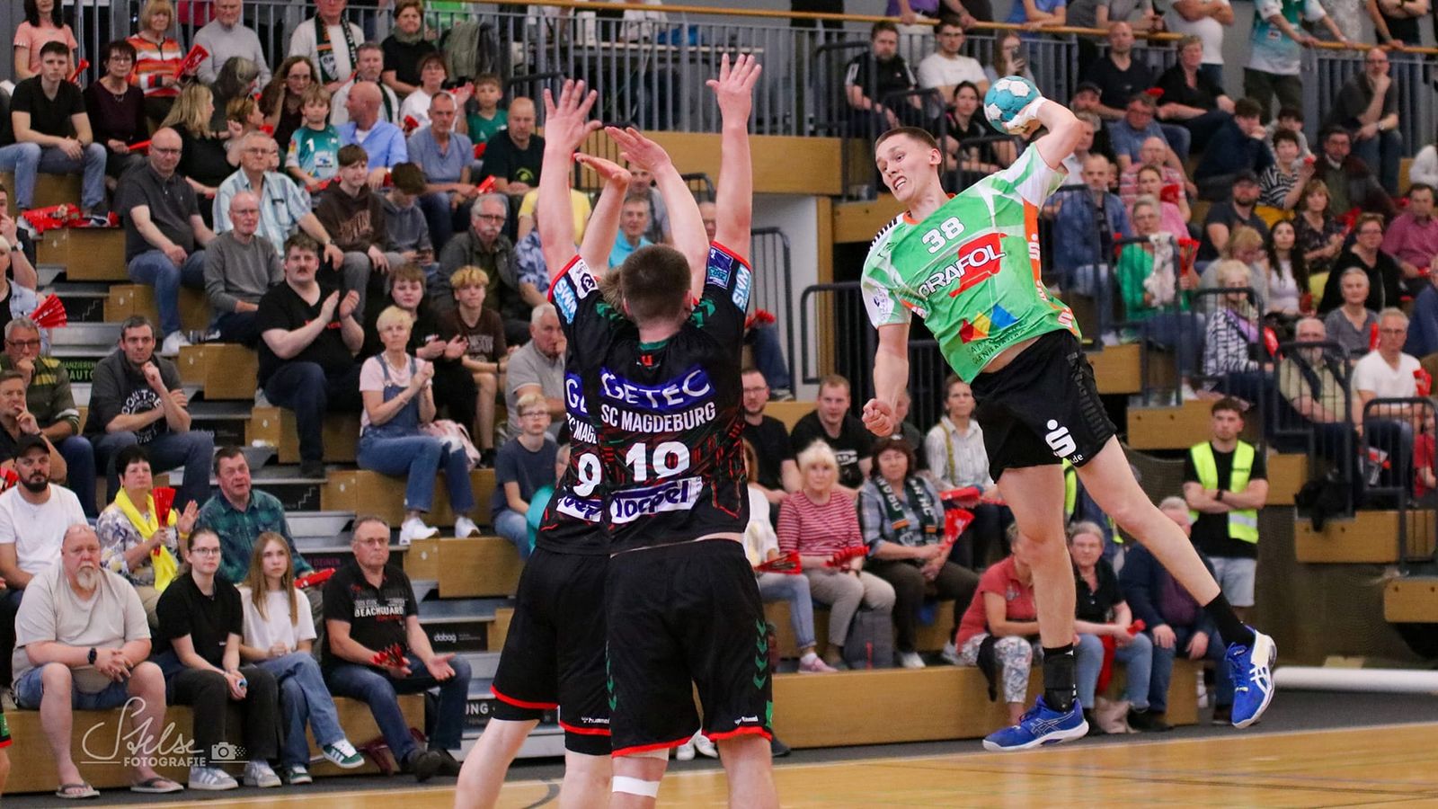 HC Empor Rostock löst mit Derbysieg das Ticket zur Aufstiegsrunde