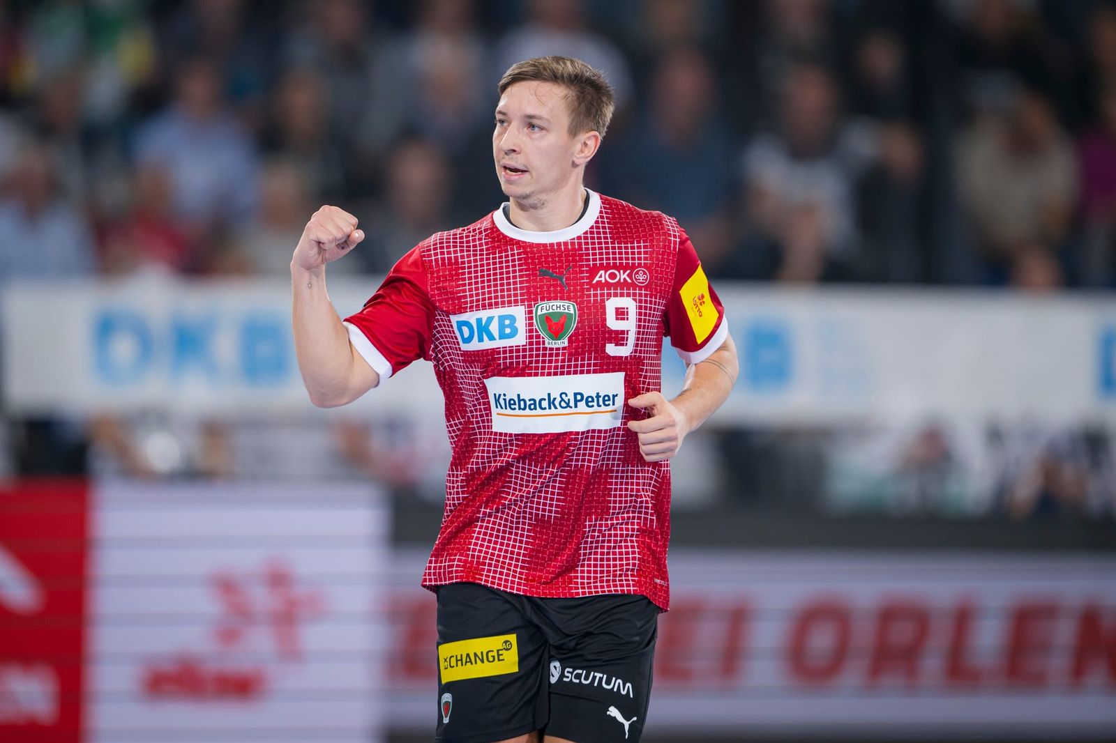 Füchse legen im Titelrennen vor