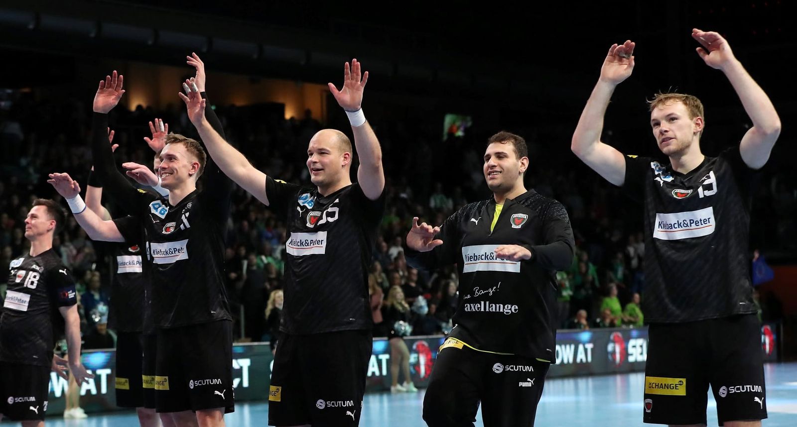 European League: Füchse und Löwen stehen im Viertelfinale