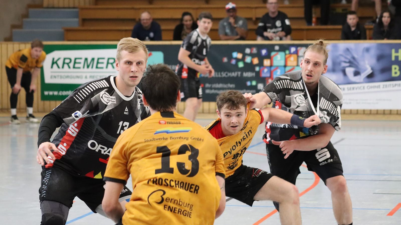 TSV Burgdorf II hilft auch die große Bundesliga-Kulisse nicht