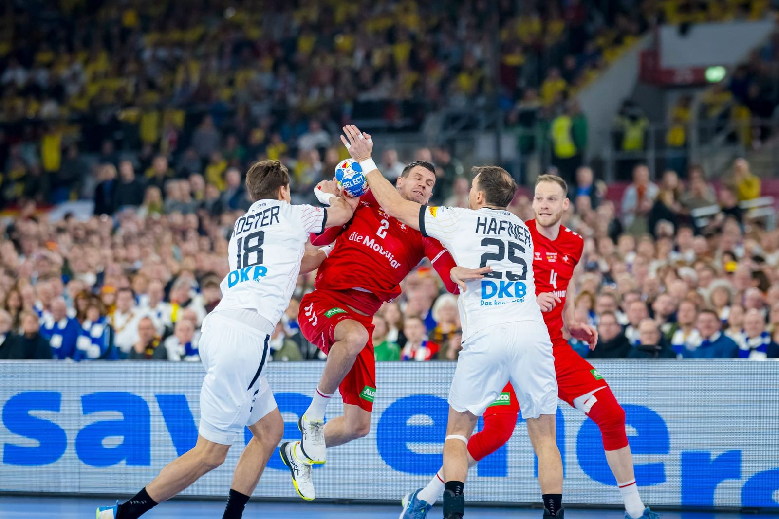 WM-Vorrunde 2025 gegen drei Nachbarländer