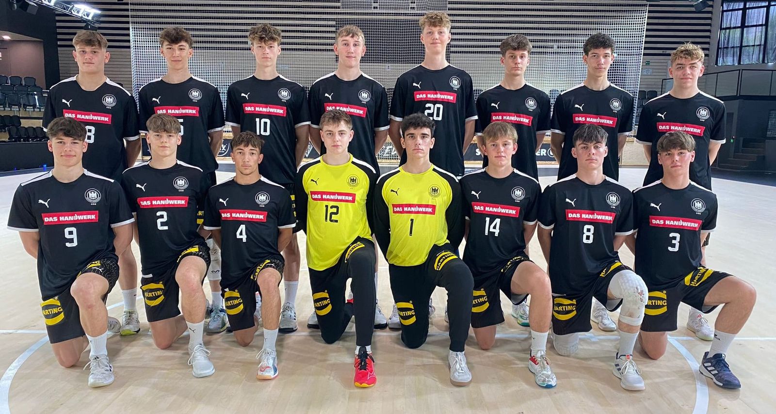 Debütantenball endet mit knappem Sieg