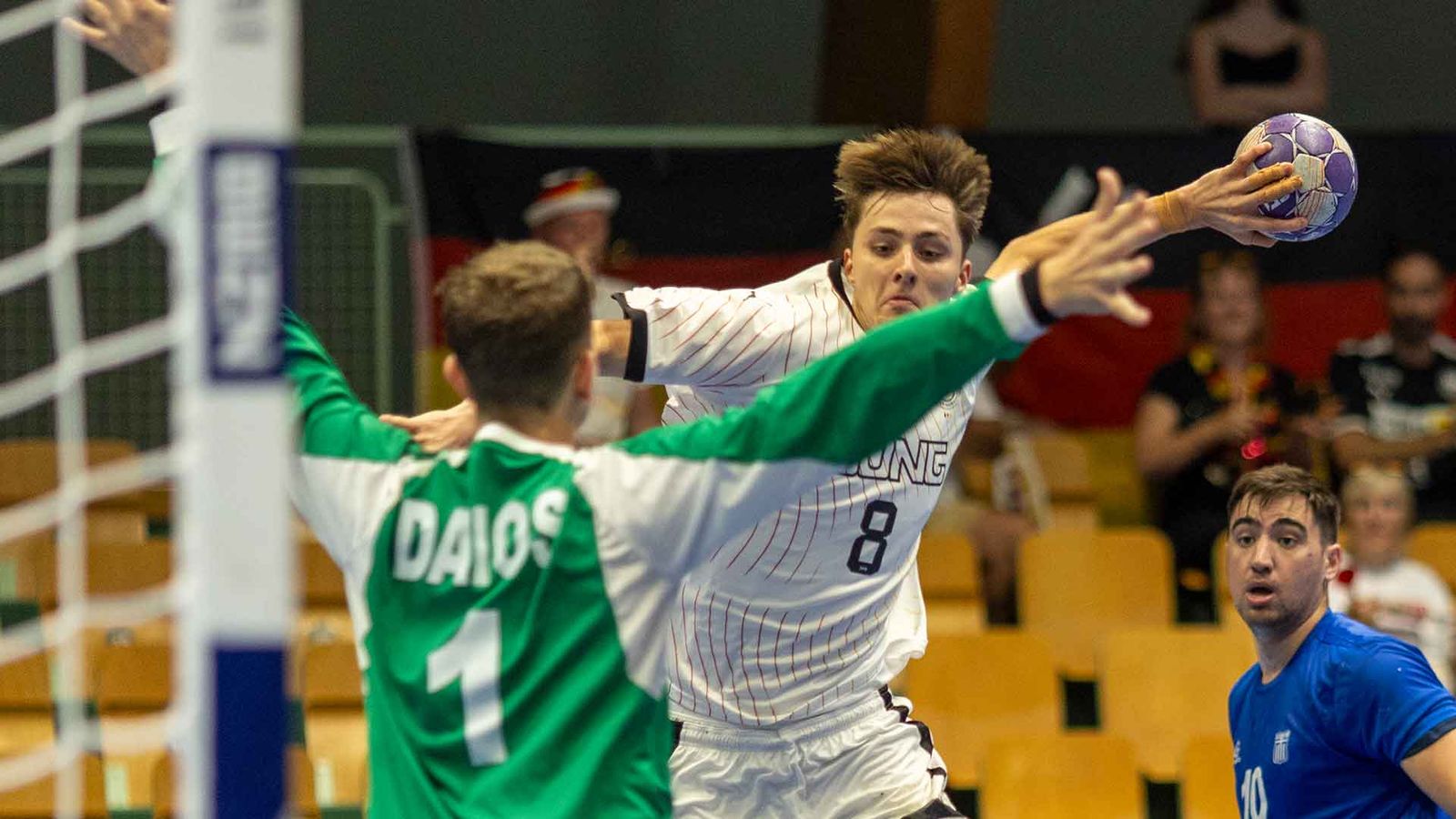 DHB-Junioren mit Kantersieg über Griechenland