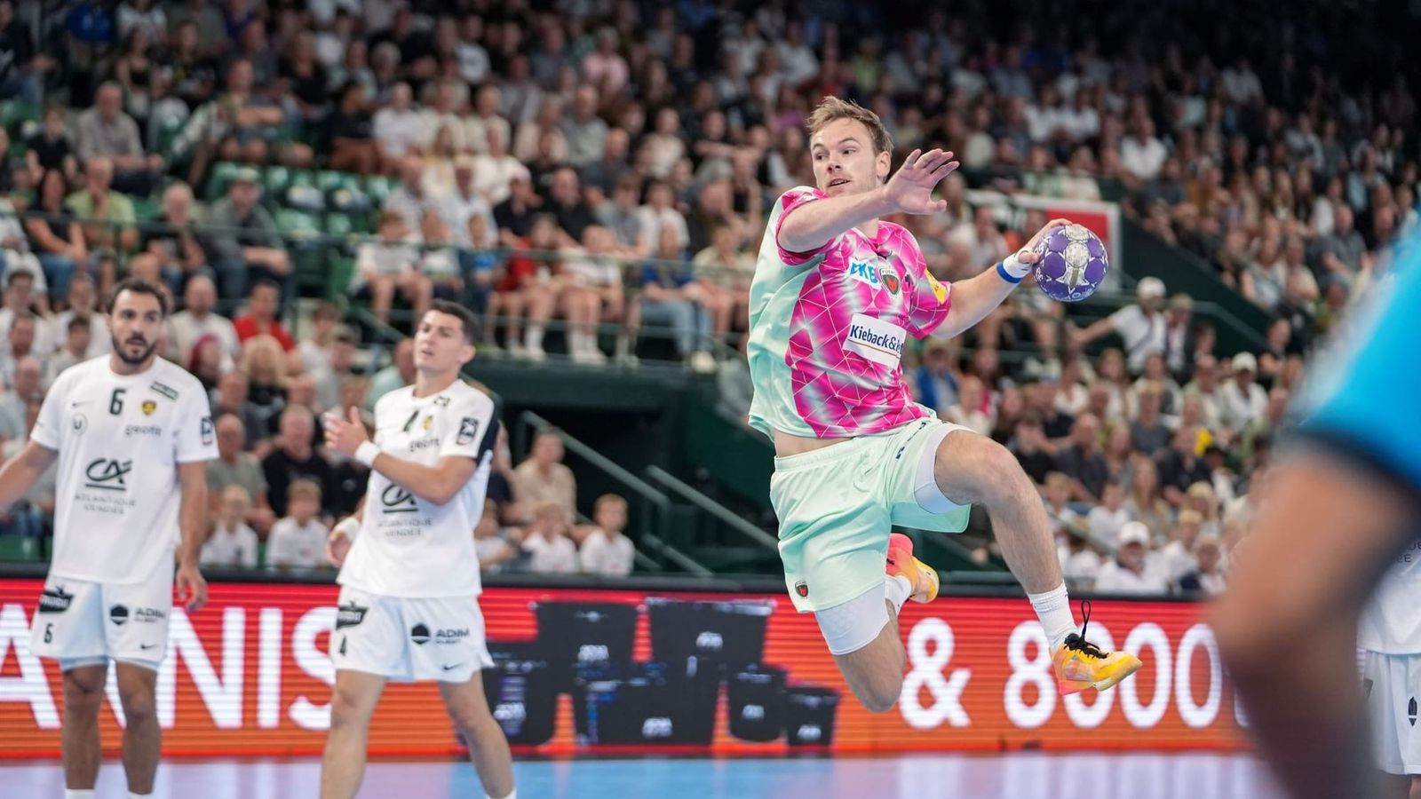 SO-TECH Cup: Füchse gewinnen Krimi um Platz 3 gegen HBC Nantes nach Siebenmeterwerfen