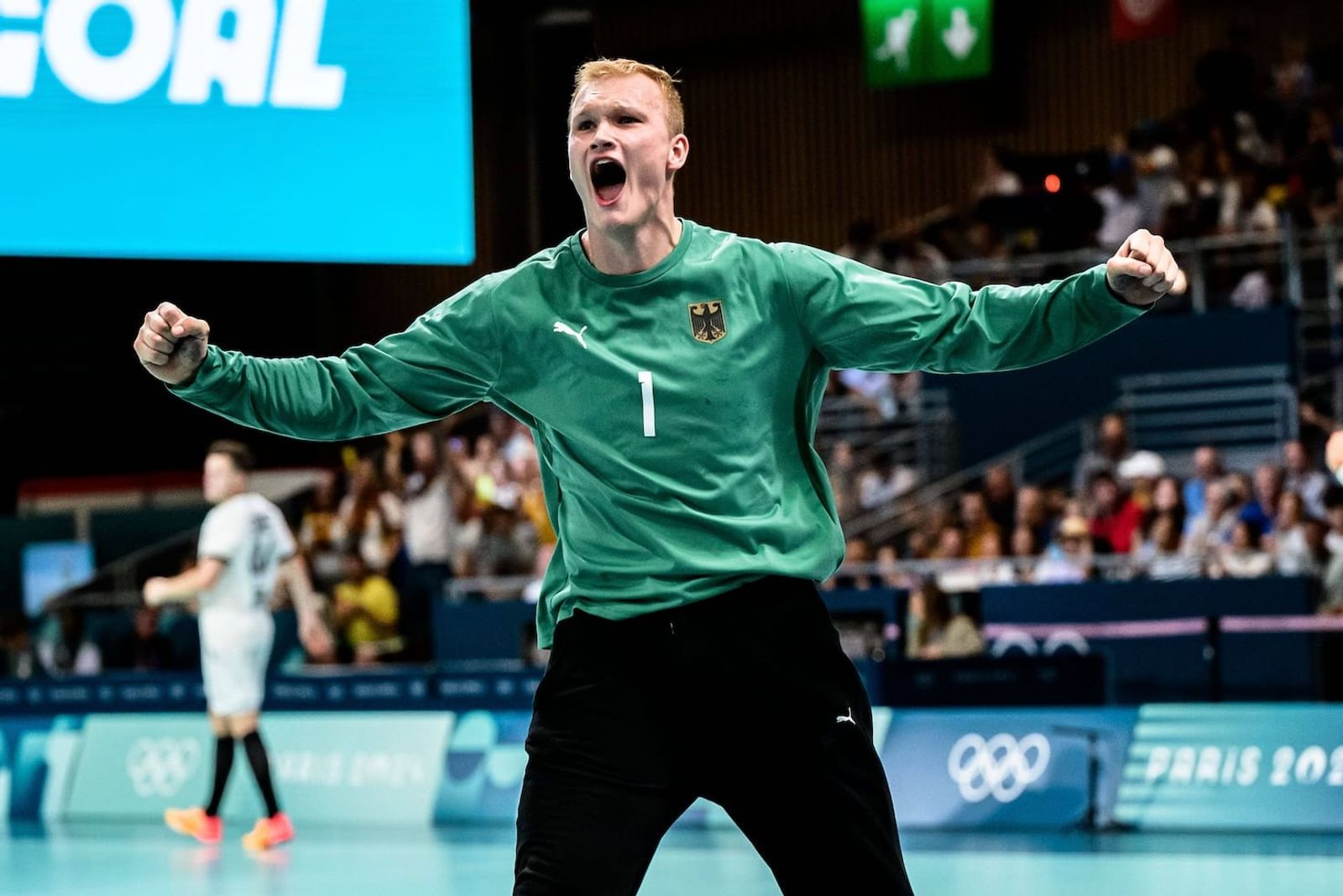 Späth rettet Handballern dramatischen Sieg