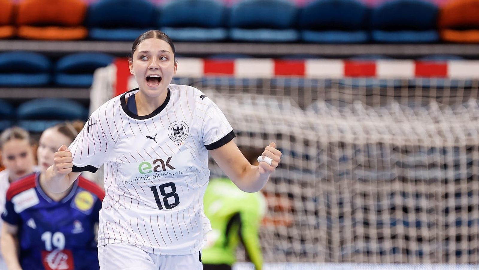 DHB-Mädels spielen am Sonntag um Platz fünf