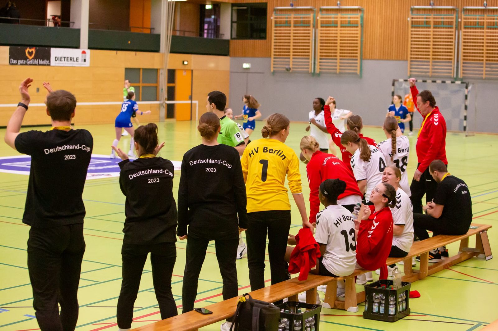 Schulsportsichtung des Handball-Verbandes Berlin für die Sportschule im Olympia Park - Poelchau Schule