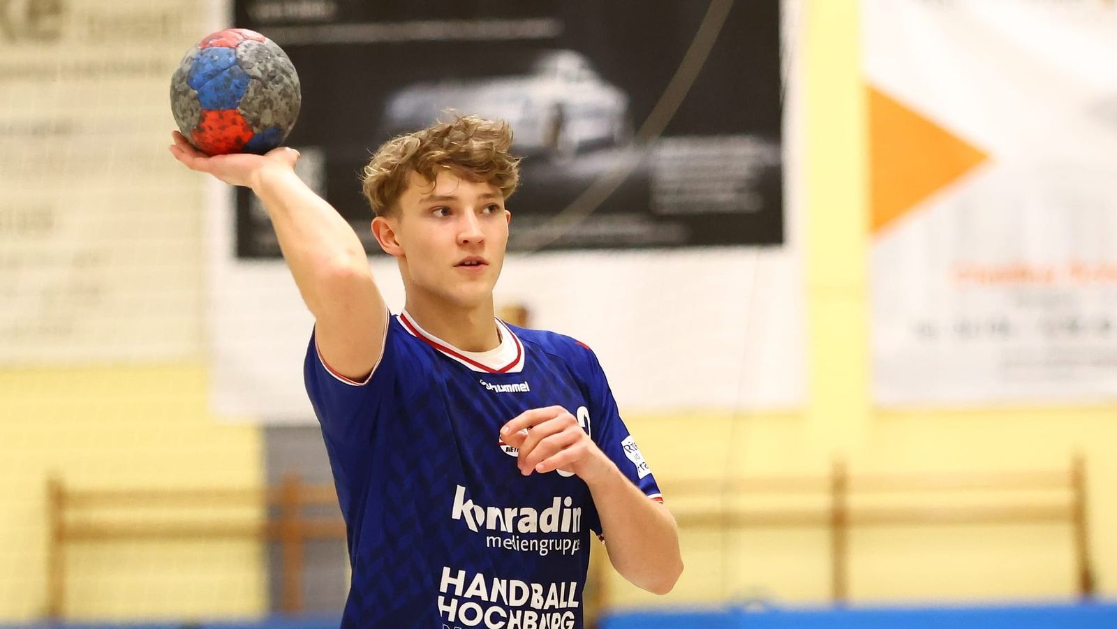 HSV-Torwart Knaack trifft gegen Minden viermal