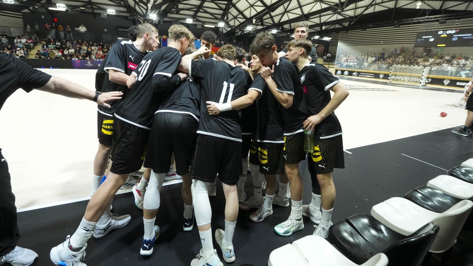 U17m: Premiere in Spanien