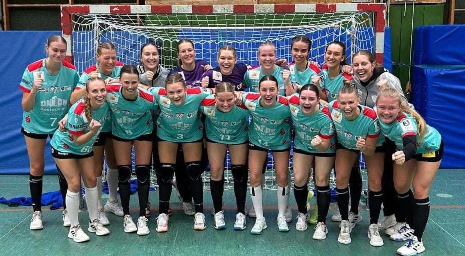 FHC schlägt Jöllenbeck, RHC auch auswärts nicht zu stoppen