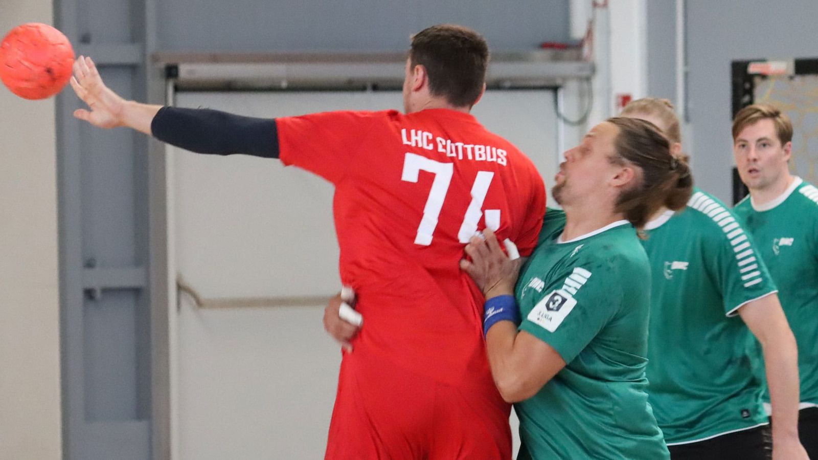 Wegweisendes Spitzenspiel zwischen Empor Rostock und dem TuS Vinnhorst