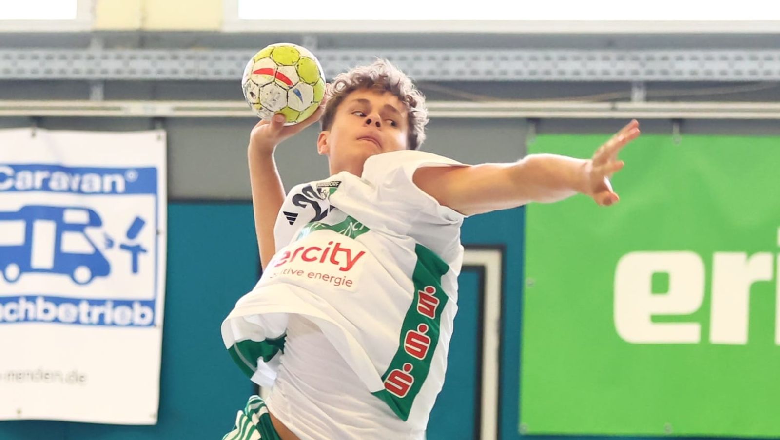 Bela Schäfer trifft aus elf Metern zum Leipziger Sieg