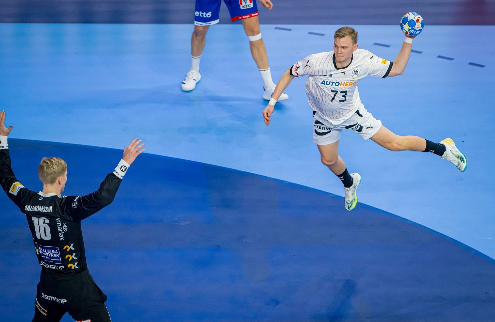 Kastening kehrt zurück